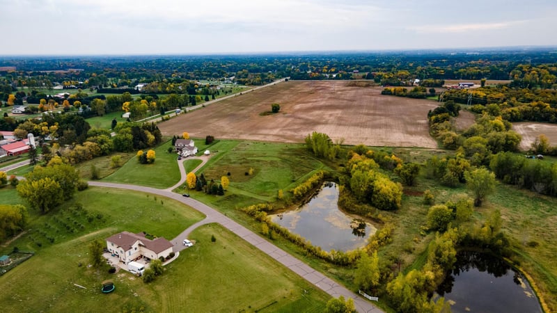 9336 187th Avenue Nw, Nowthen, MN 55303