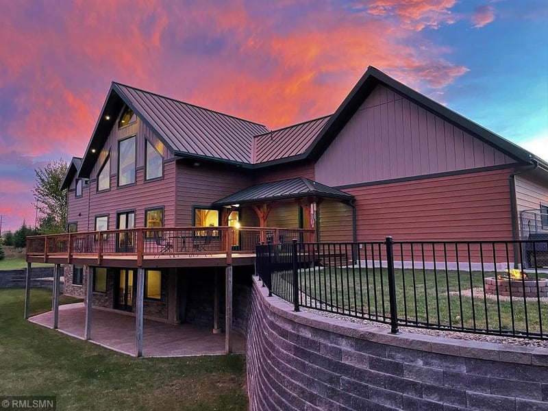 35002 Wagner Hill Way, Cannon Falls, MN 55009