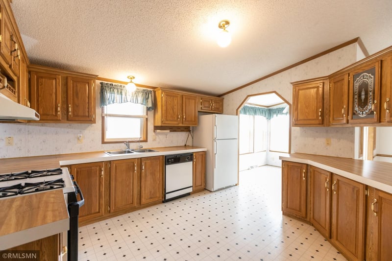 13241 560th Ave, Mapleton, MN 56065