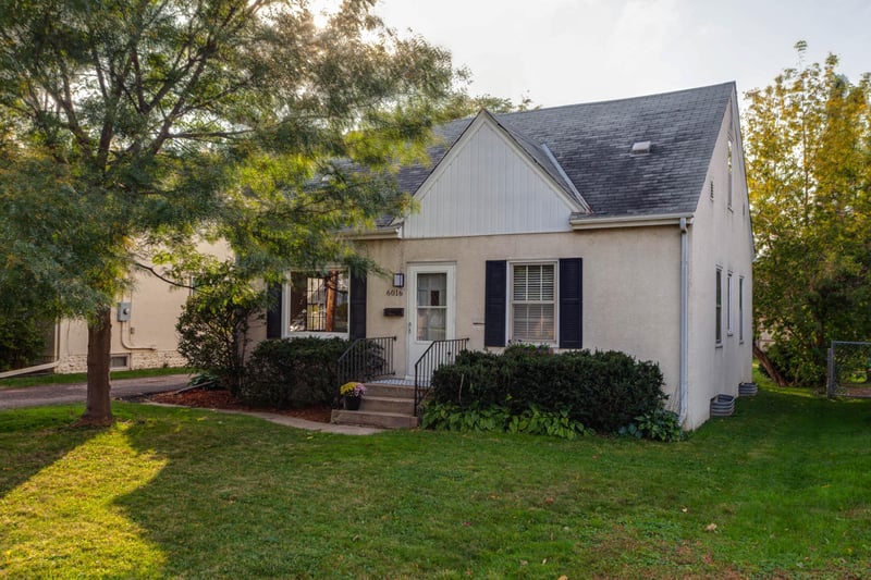 6016 Xerxes Ave S, Edina, MN 55410