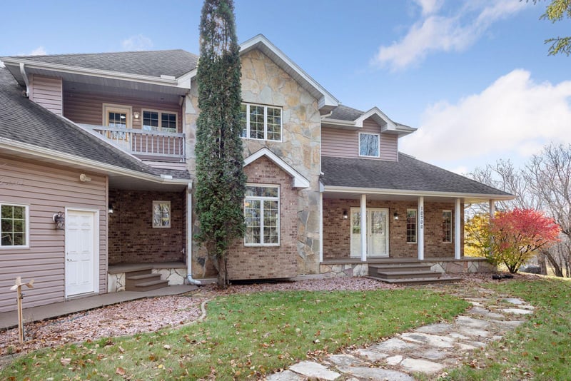 10700 Brook Rd NW, Elk River, MN 55330