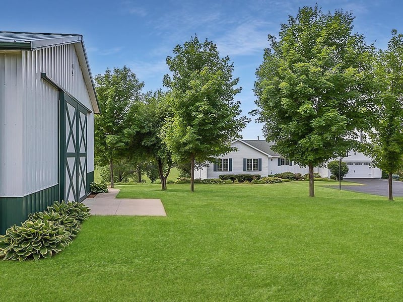 7676 75th St NW, Pine Island, MN 55963