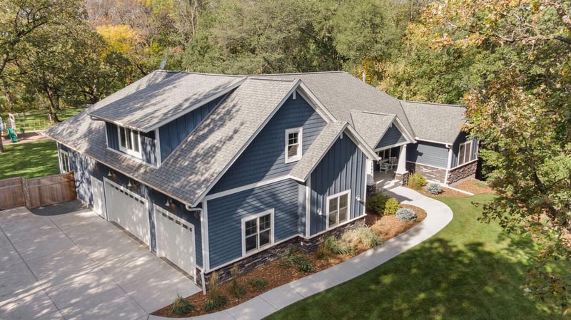 7406 Spring Lake Rd, New Brighton, MN 55112