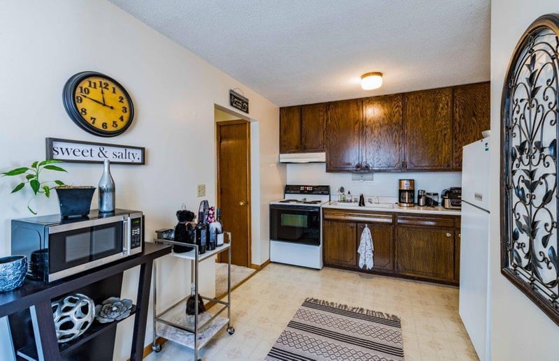 480 Pullman Ave, Saint Paul Park, MN 55071