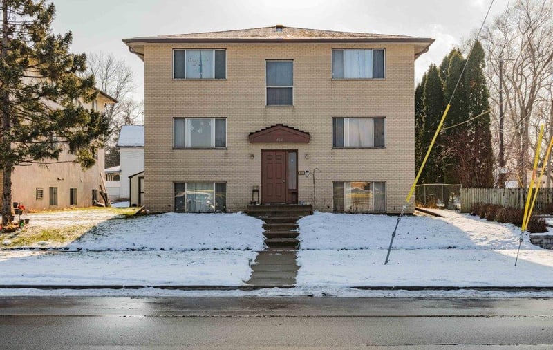 464 Pullman Ave, Saint Paul Park, MN 55071