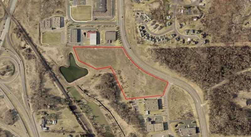 17610 Tyler St NW, Elk River, MN 55330