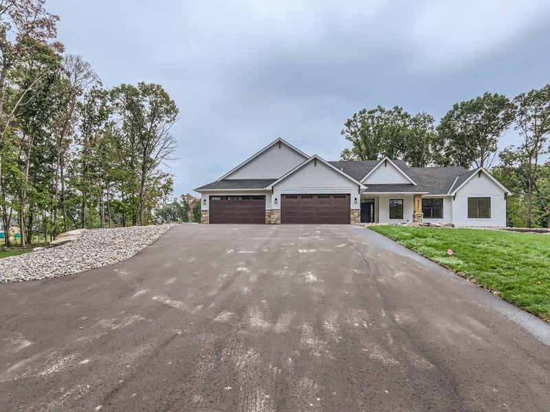 4886 146th Ave NE, Ham Lake, MN 55304