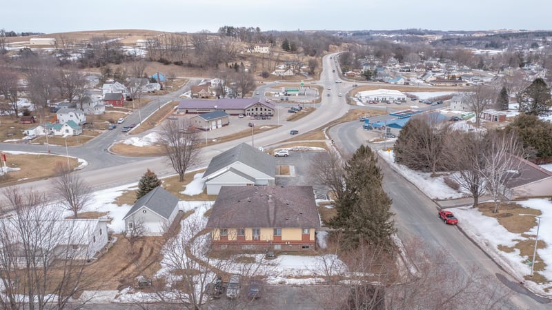 417 Kansas St NW, Preston, MN 55965