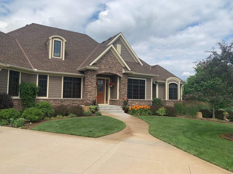 1793 86th Ct E, Inver Grove Heights, MN 55077
