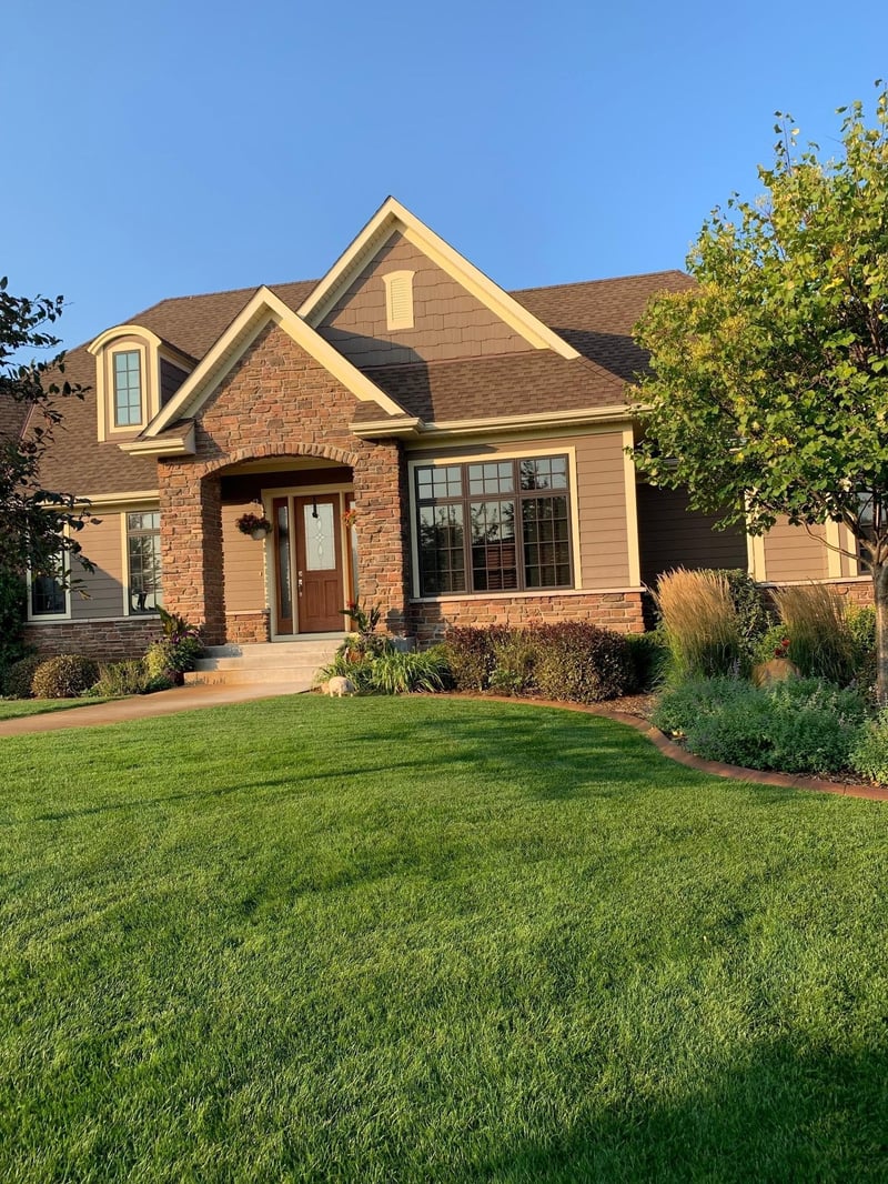 1793 86th Ct E, Inver Grove Heights, MN 55077