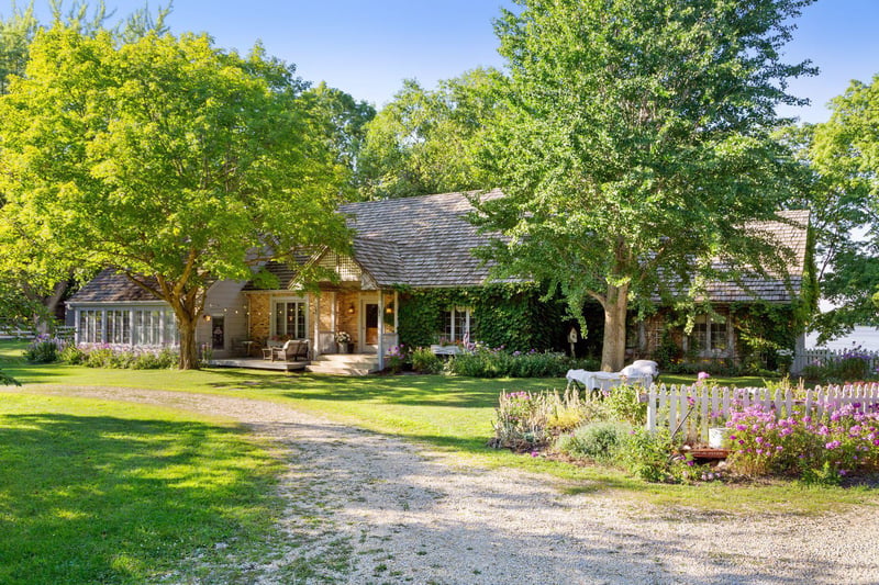 2407 Union Lake Trl, Northfield, MN 55057