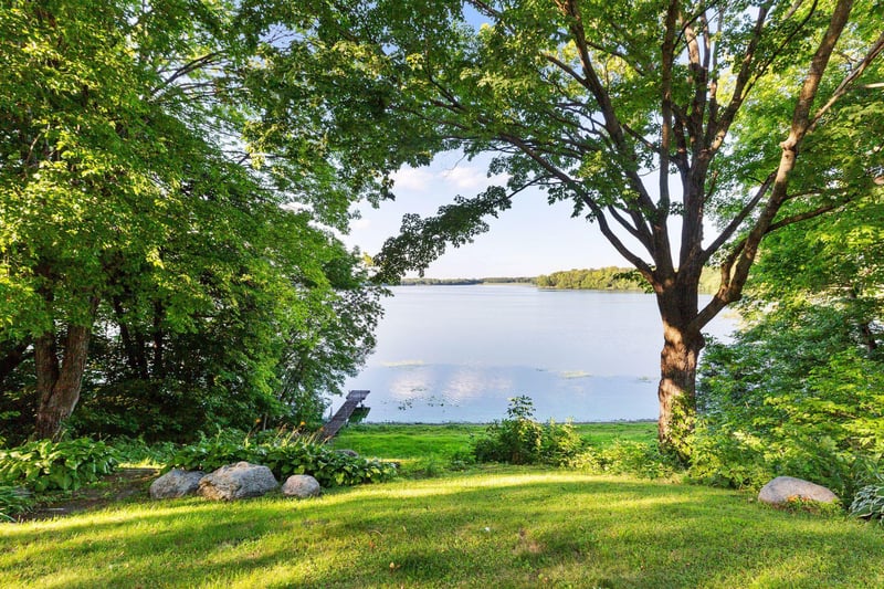 2407 Union Lake Trl, Northfield, MN 55057