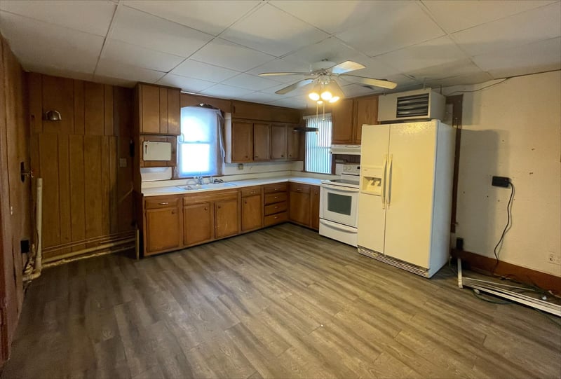 106 SE 2nd Ave, Mapleton, MN 56065