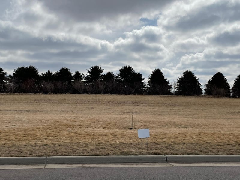 551 Hillcrest St, Edgerton, MN 56128