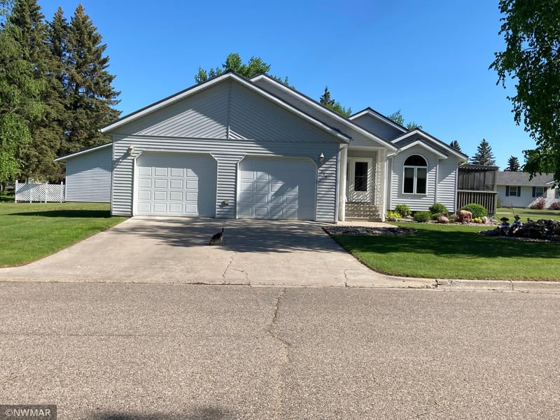 349 Larson Ave N, Fosston, MN 56542