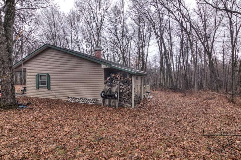 N14602 Crave Rd, Fairchild, WI 54741