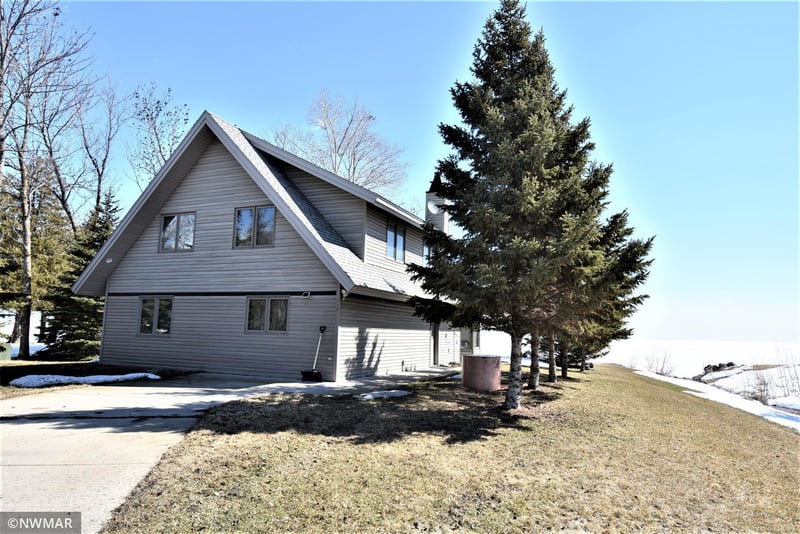 6402 Birch Beach Dr NW, Williams, MN 56686