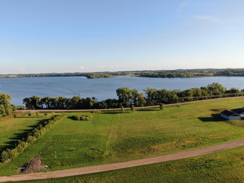 23453 Cardinal Dr, Cleveland, MN 56017