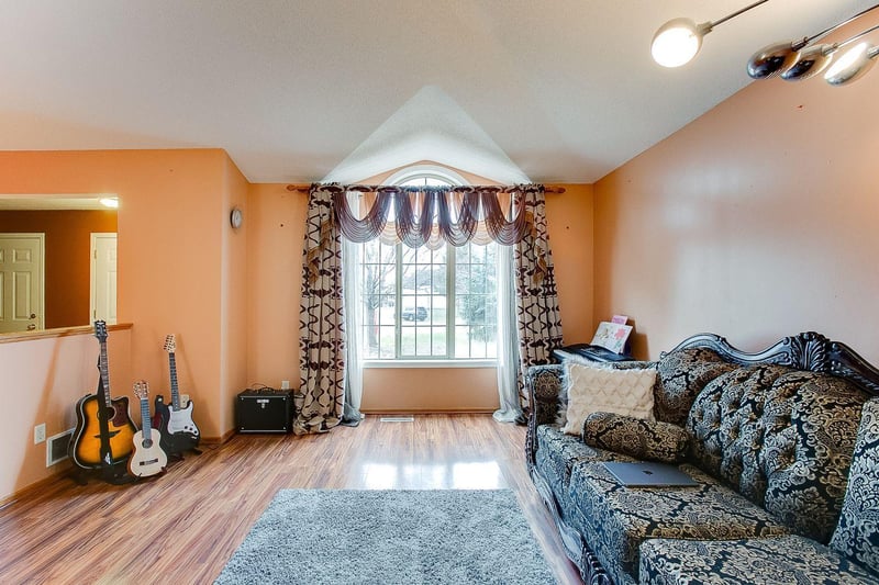 7031 137th Ln NW, Andover, MN 55303