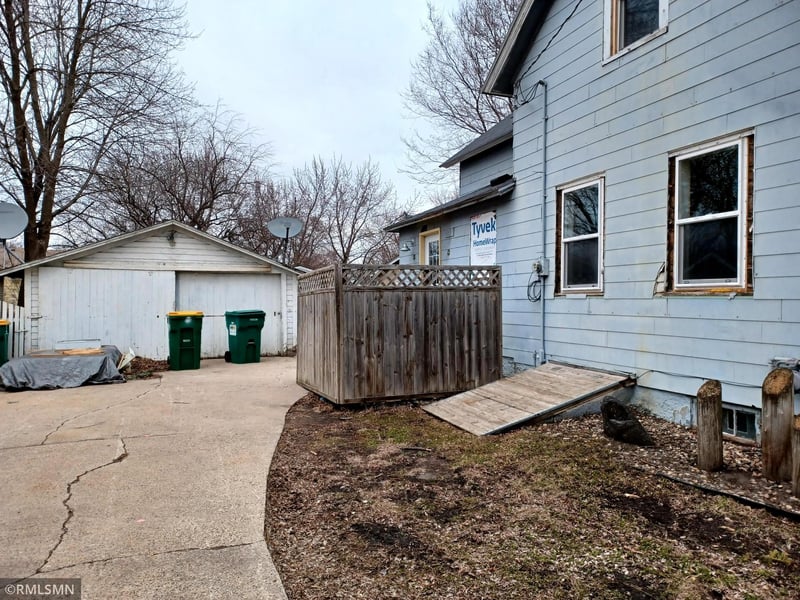 132 Elm St E, Norwood Young America, MN 55368