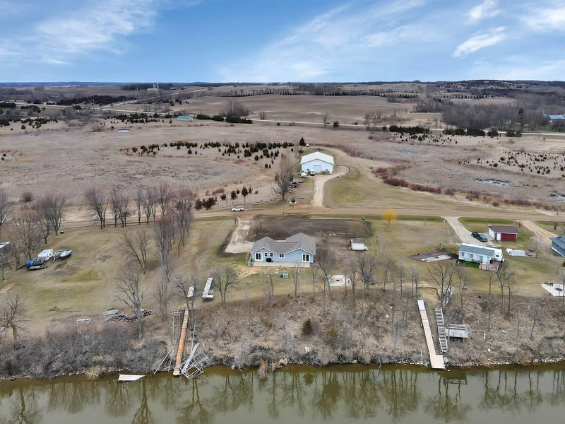 6621 225th Ave NW, Sunburg, MN 56289