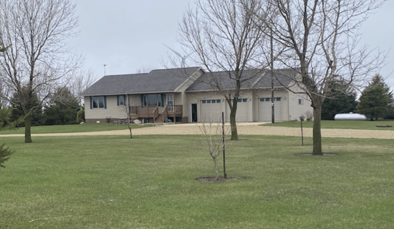 64768 265th St, Dexter, MN 55926