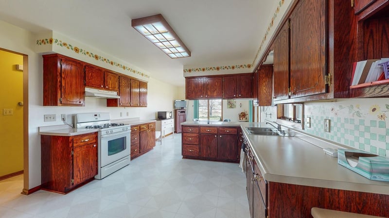 58 Ripley Rd NW, Chatfield, MN 55923