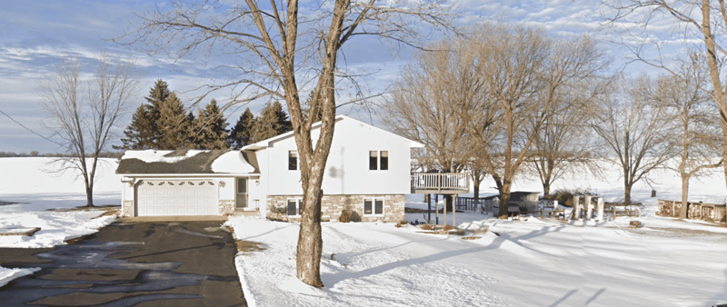 6925 240th St E, Hampton, MN 55031
