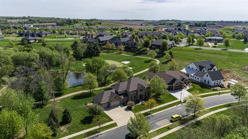 625 Somerby Pw NE, Byron, MN 55920