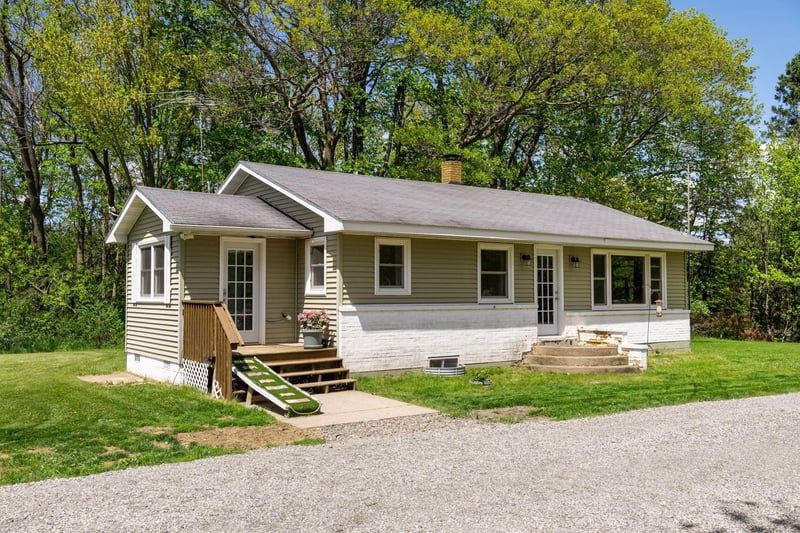 62526 State Highway 23, Askov, MN 55704
