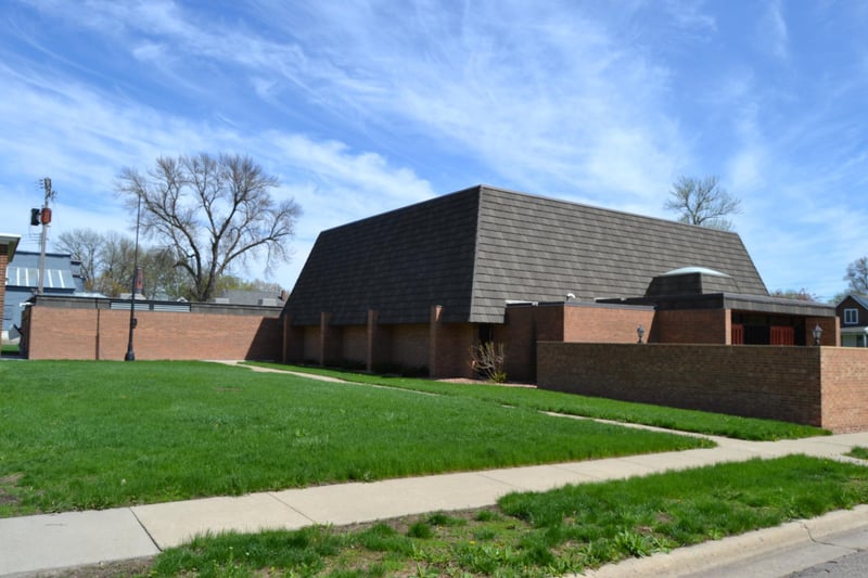 400 6th St, Lafayette, MN 56054