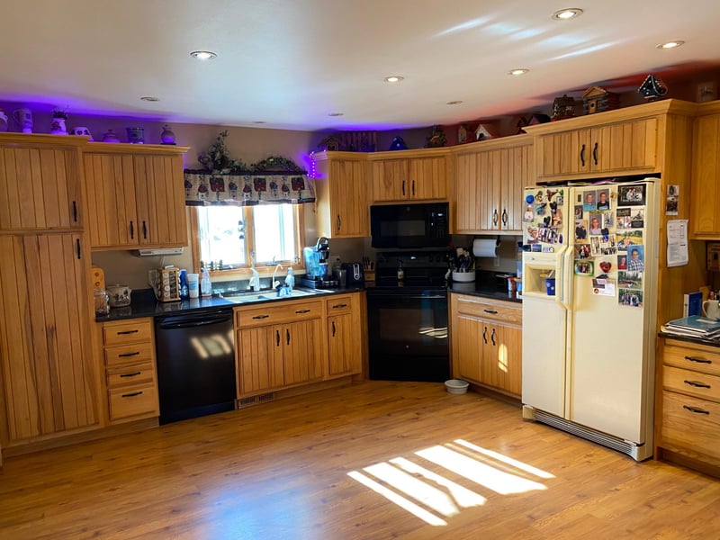 109 N Lake St, Belview, MN 56214