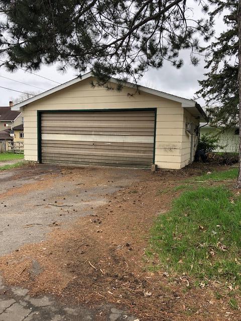 100 Jessie St, Marble, MN 55764