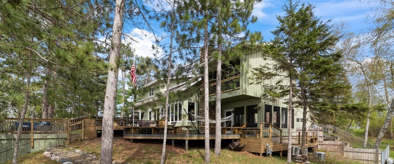 11151 Pine Beach Peninsula Rd, Brainerd, MN 56401