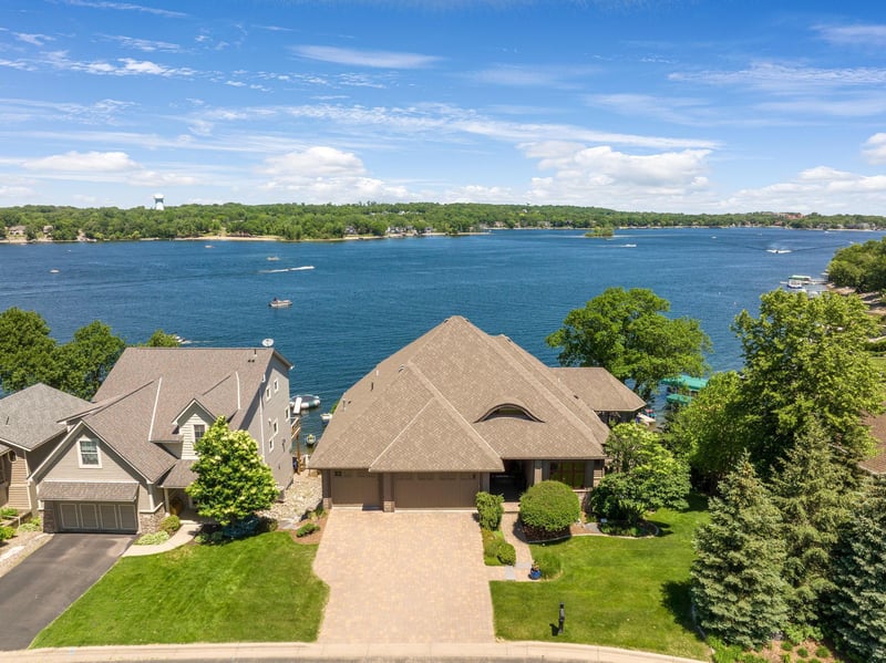 5724 Fairlawn Shores Trl SE, Prior Lake, MN 55372