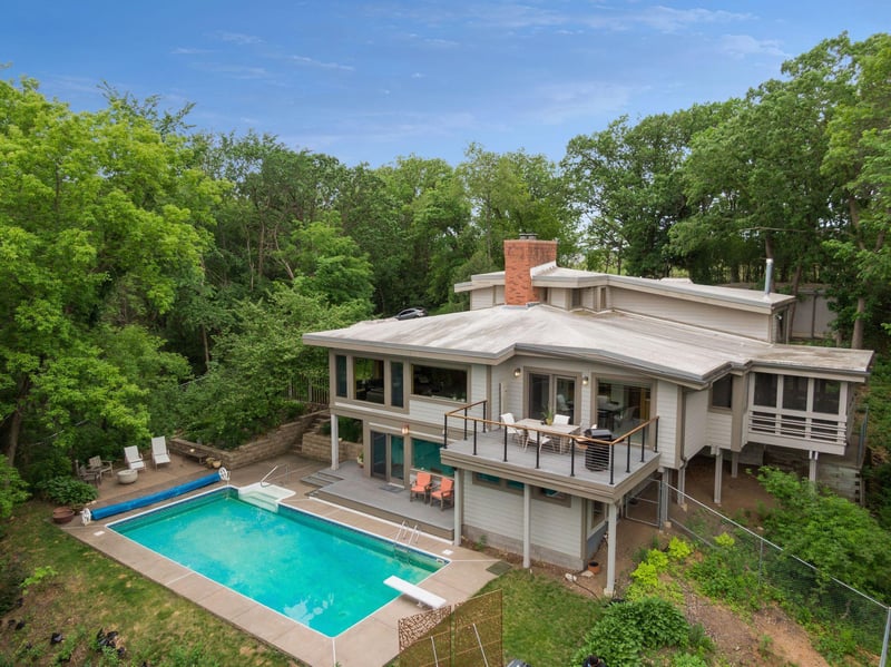 466 5th St S, Bayport, MN 55003