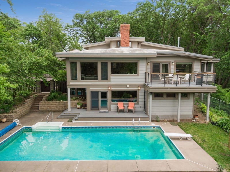 466 5th St S, Bayport, MN 55003