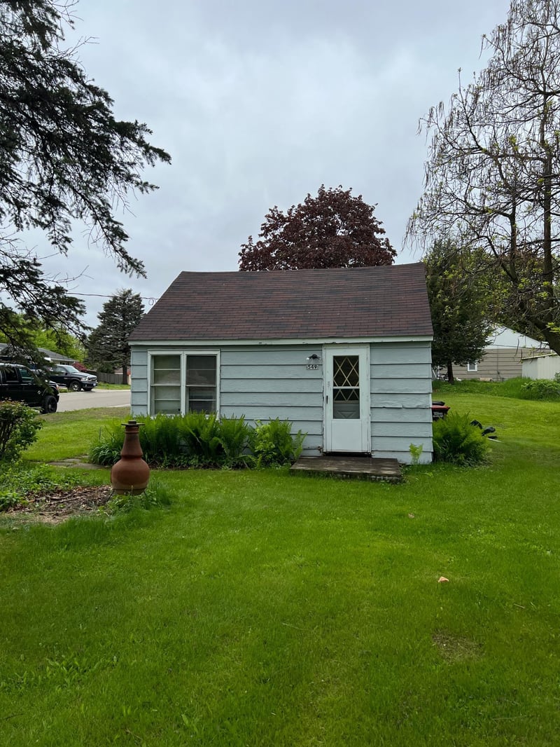 549 Farrell St N, Maplewood, MN 55119
