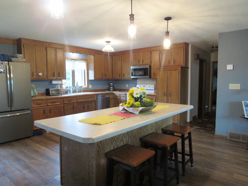 801 S Lafayette Ave, Fulda, MN 56131