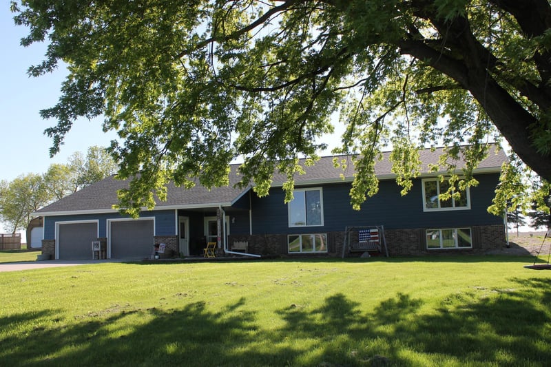 801 S Lafayette Ave, Fulda, MN 56131