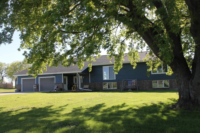 801 S Lafayette Ave, Fulda, MN 56131