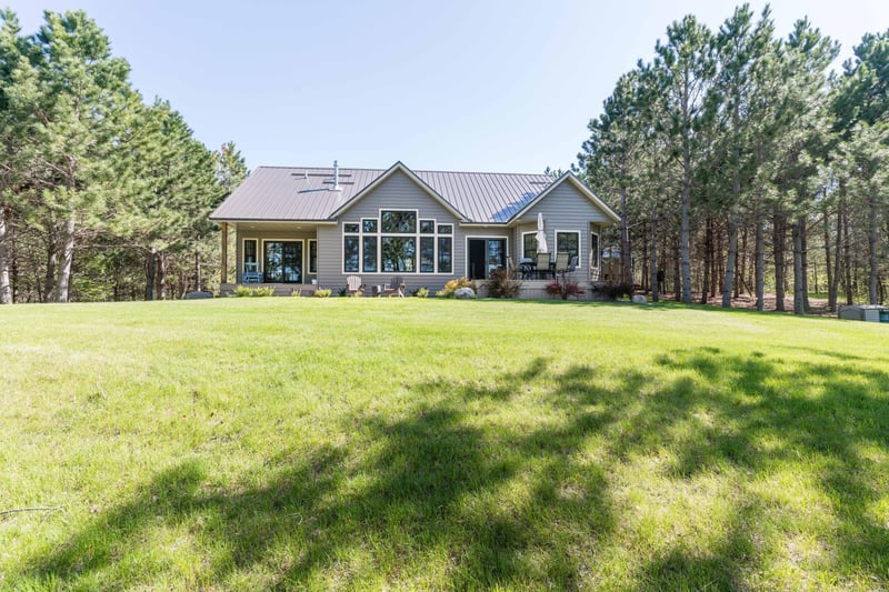 50779 Willow Creek Dr, Henning, MN 56551