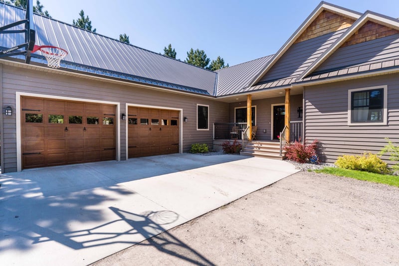 50779 Willow Creek Dr, Henning, MN 56551