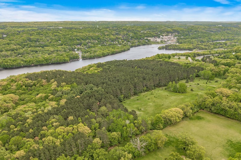 xxx Saint Croix Trl, Taylors Falls, MN 55084
