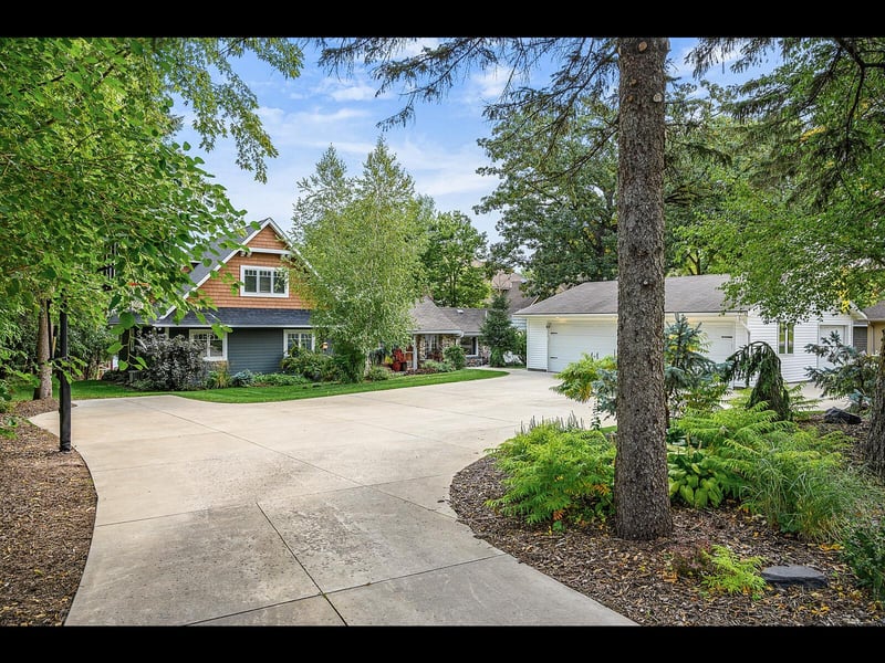 1303 Pulaski Rd, Buffalo, MN 55313