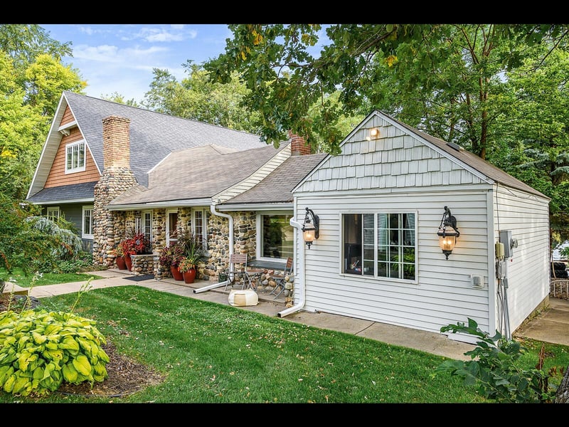1303 Pulaski Rd, Buffalo, MN 55313
