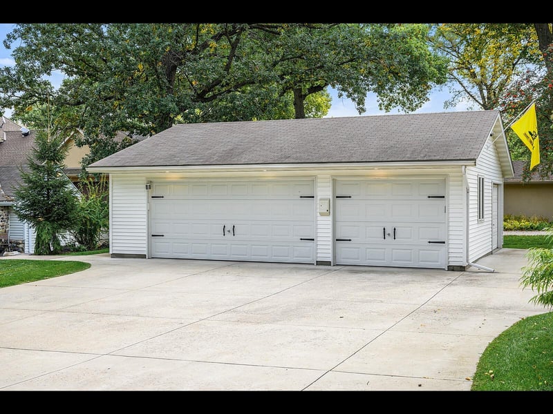 1303 Pulaski Rd, Buffalo, MN 55313