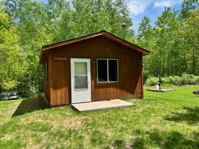 9888 S Harapat Rd, Foxboro, WI 54836