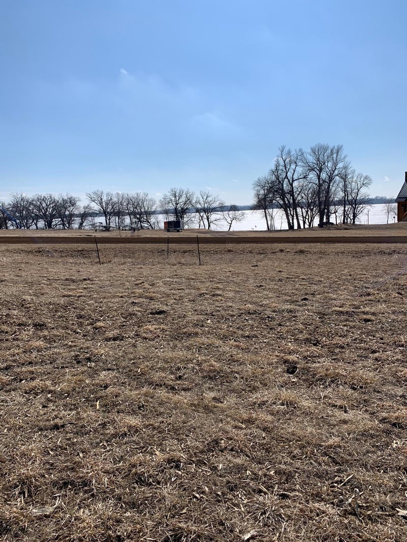11 Royal Oaks Rd, Garvin, MN 56132