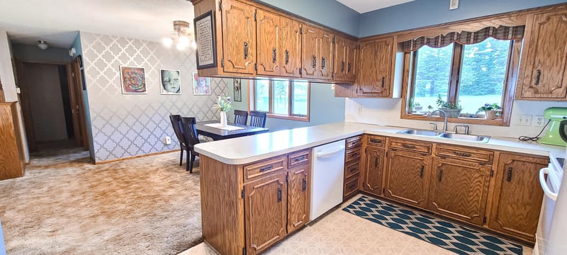 20 Fiemeyer Dr, Courtland, MN 56021